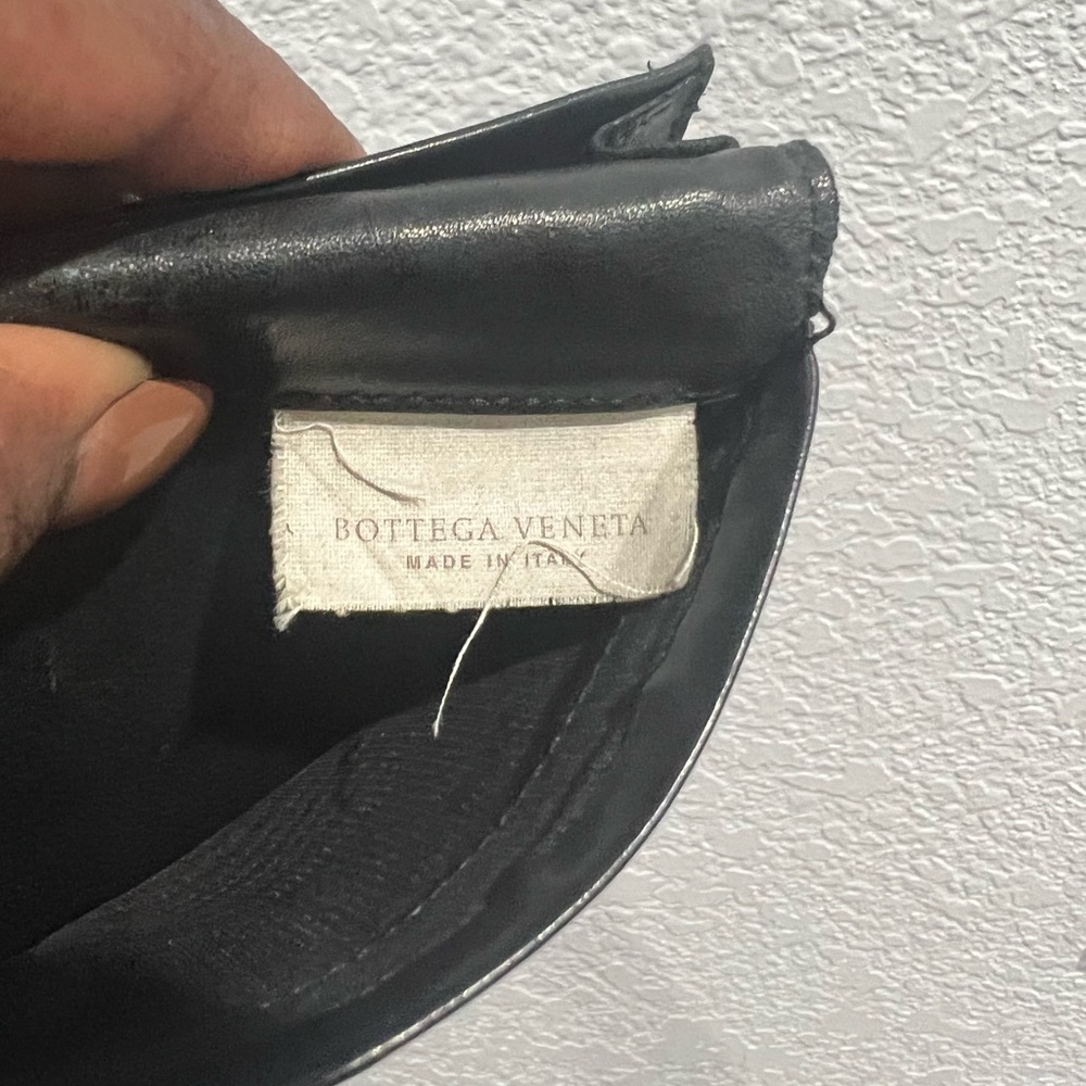 - Bottega Veneta leather flap wallet available‼️ - Picture 5 of 12